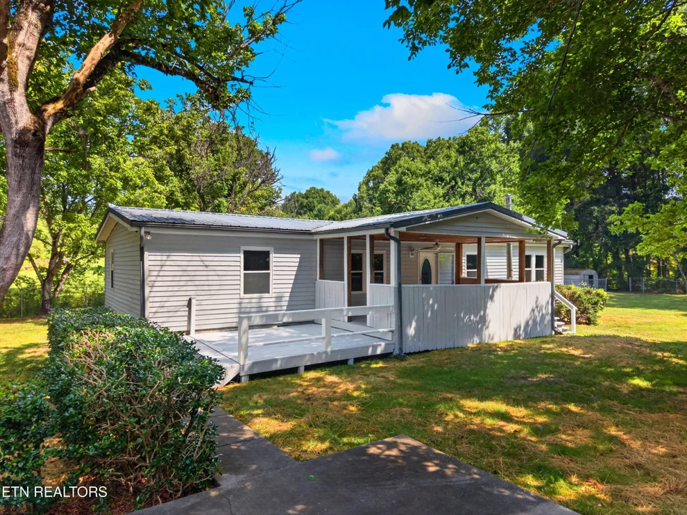 Unit for sale at 1321 Chrisman Rd, Dandridge, TN 37725