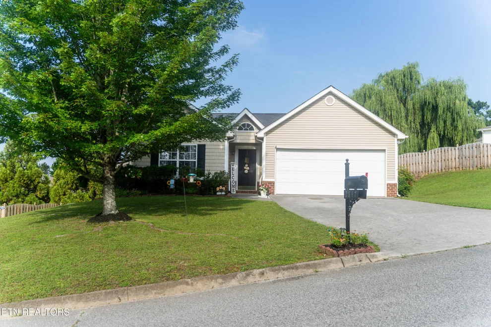 Unit for sale at 2847 Ashridge Rd, Knoxville, TN 37931