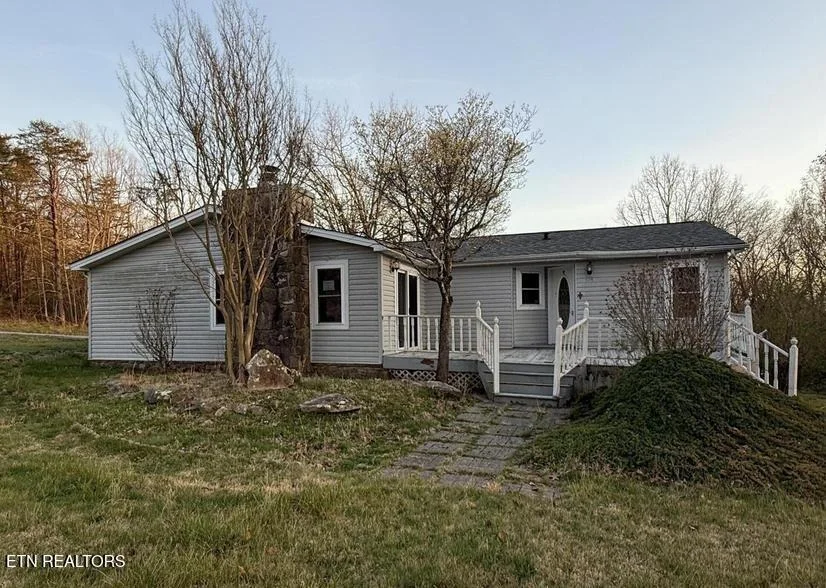 Unit for sale at 424 Lakeview Drive, Crossville, TN 38558