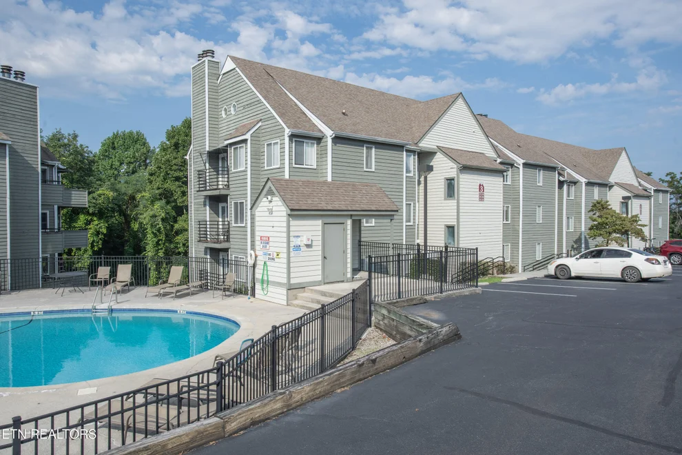 Unit for sale at 1260 Ski View Drive, Gatlinburg, TN 37738