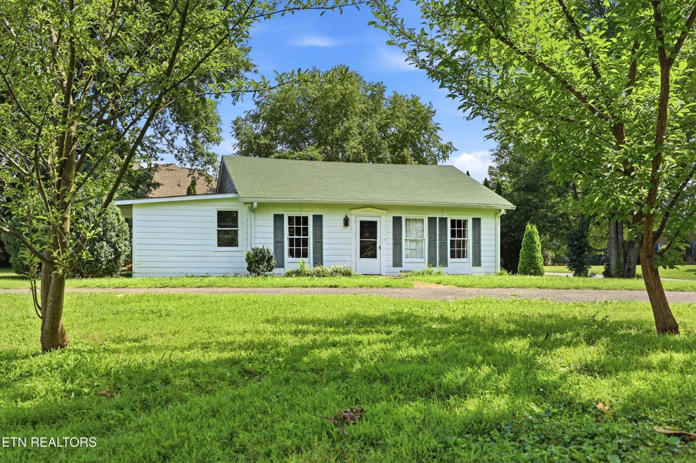Unit for sale at 2037 NE Woodchase Close, Cleveland, TN 37311