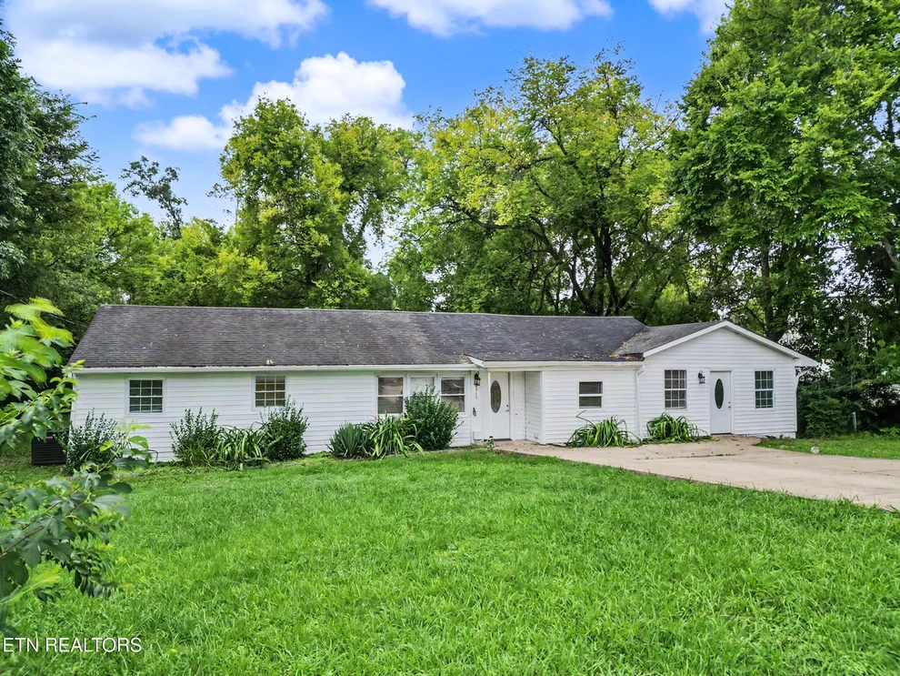 Unit for sale at 5315 Marguerite Rd, Knoxville, TN 37912
