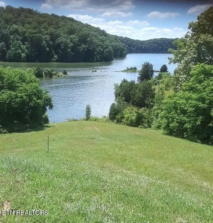 Unit for sale at 6369 Coves Edge Tr, Russellville, TN 37860