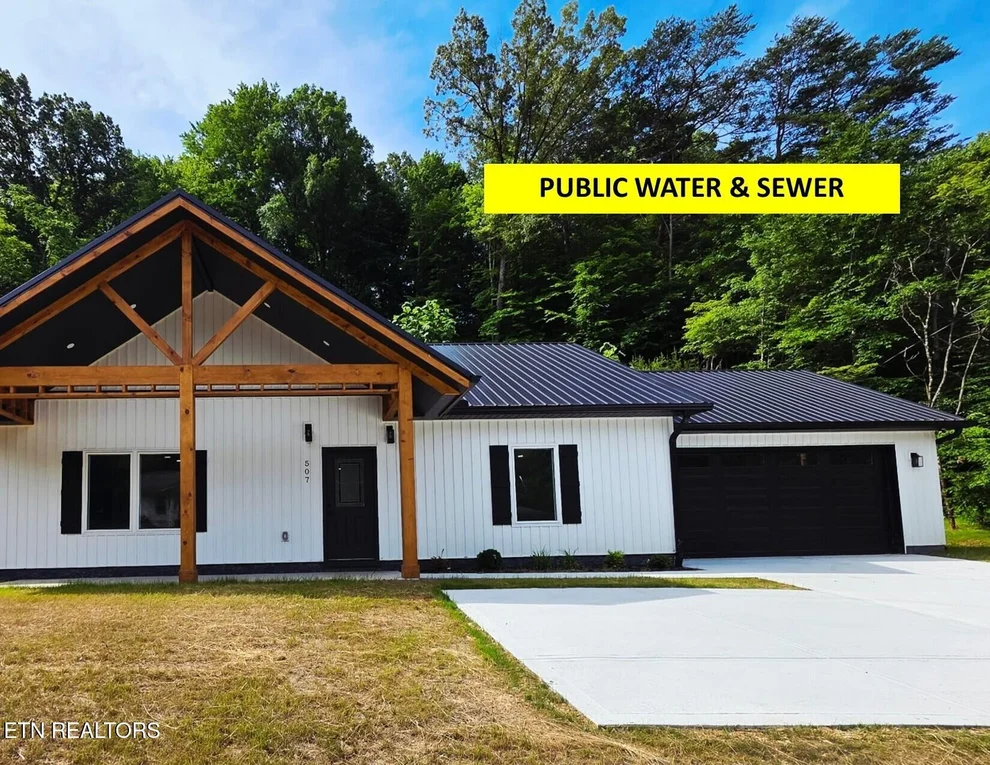 Unit for sale at 507 North St, Newport, TN 37821