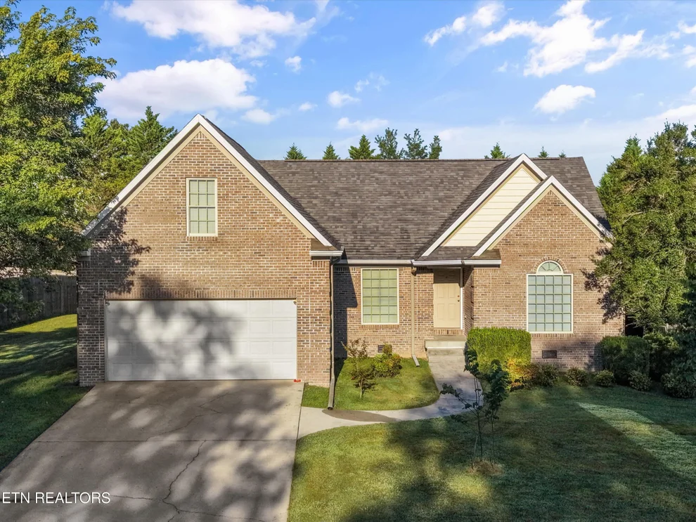 Unit for sale at 2344 Winners Drive, Knoxville, TN 37920