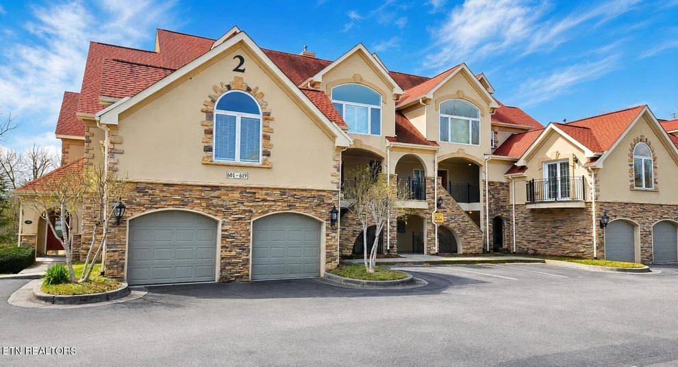 Unit for sale at 615 River Place Way, Sevierville, TN 37862