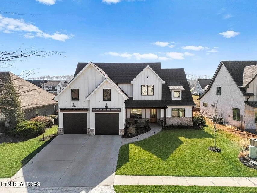 Unit for sale at 752 Ironwood Lane, Loudon, TN 37774