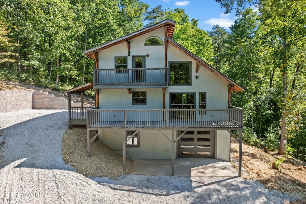 Unit for sale at 3261 Butterfly Hollow Rd, Maryville, TN 37803