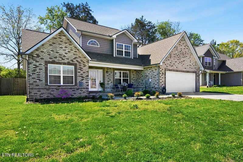 Unit for sale at 7441 Peony Drive, Knoxville, TN 37918