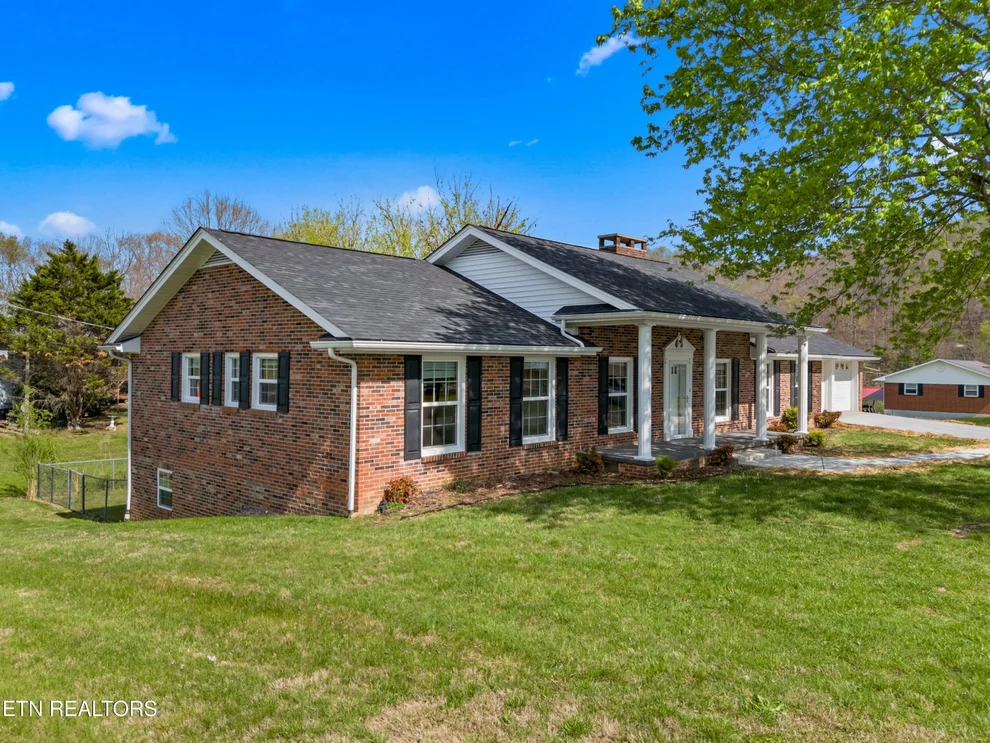 Unit for sale at 168 Jones Rd, Sneedville, TN 37869