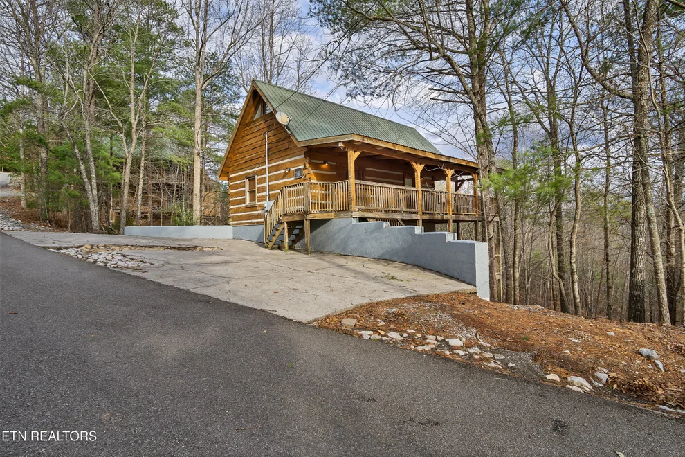 Unit for sale at 147 Tolliver Tr, Townsend, TN 37882