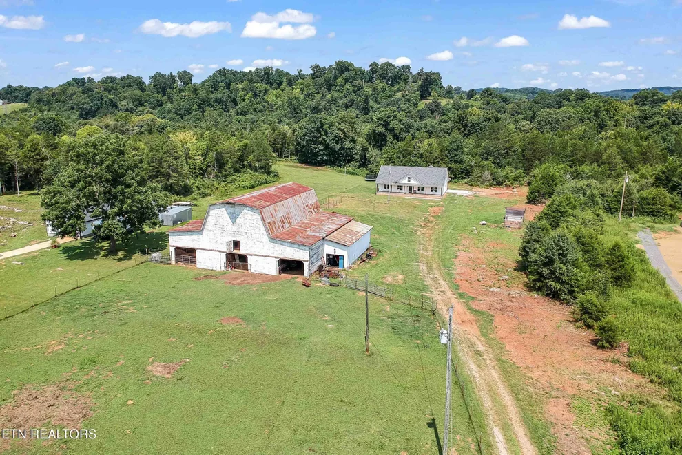 Unit for sale at 1560 W Dumplin Valley Rd, Dandridge, TN 37725
