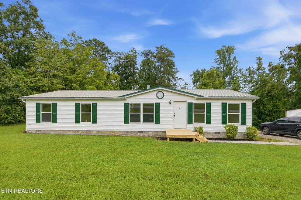 Unit for sale at 193 3rd St, Corryton, TN 37721