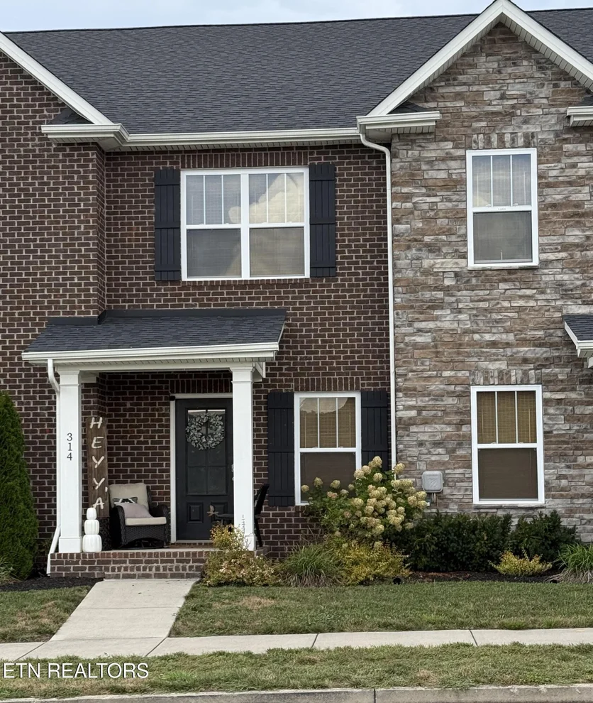 Unit for sale at 314 Broadberry Ave, Oak Ridge, TN 37830