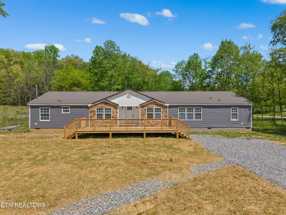 Unit for sale at 779 Silver City Rd, Whitesburg, TN 37891