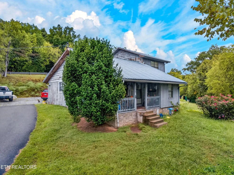 Unit for sale at 558 Black Walnut St, Newport, TN 37821