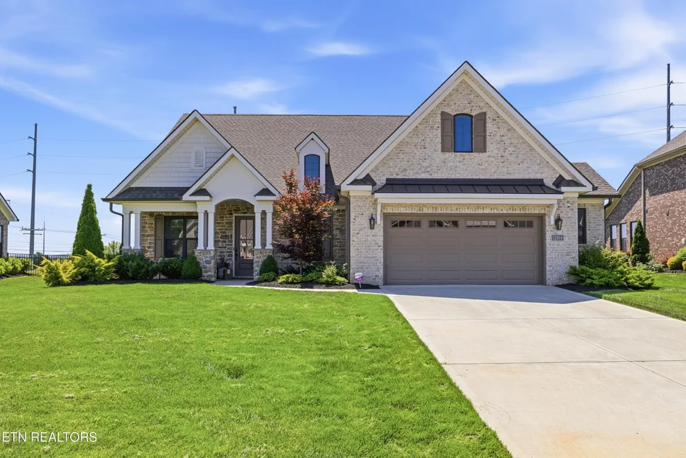 Unit for sale at 12814 Scarlet Sage Drive, Knoxville, TN 37934