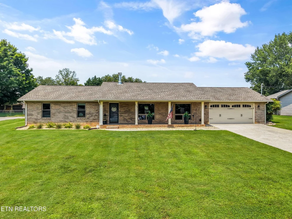 Unit for sale at 1707 Linda Lane, Maryville, TN 37803