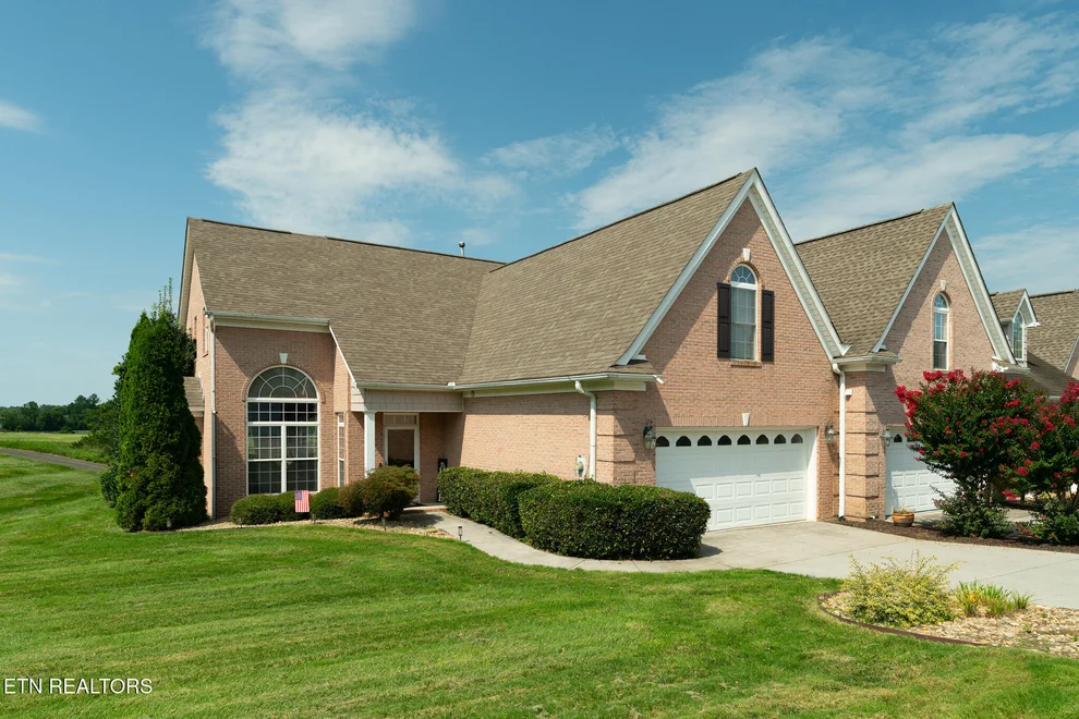Unit for sale at 1109 Creekside Village Way, Seymour, TN 37865