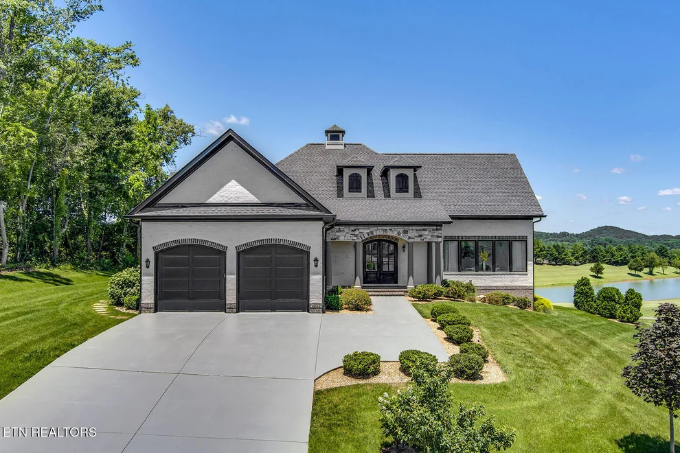 Unit for sale at 141 Gold Finch Lane, Vonore, TN 37885