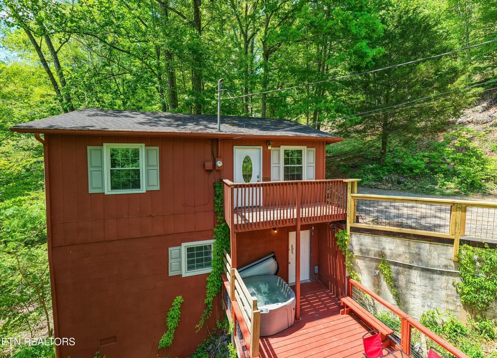 Unit for sale at 375 Sugar Mountain Way, Pigeon Forge, TN 37863