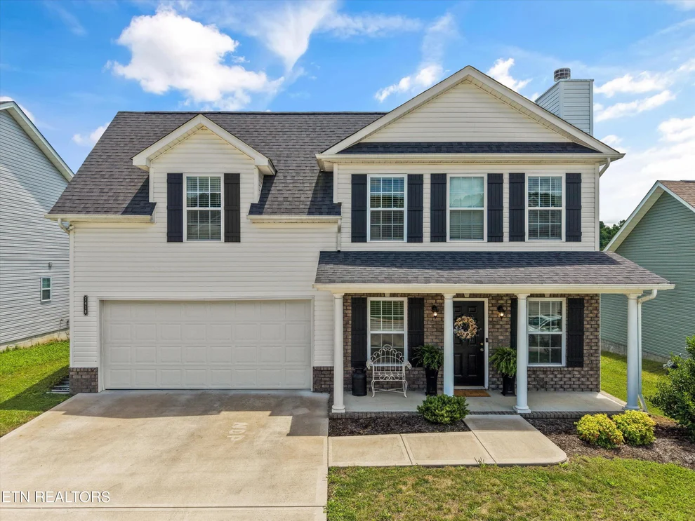 Unit for sale at 7418 Rose Water Lane, Knoxville, TN 37924