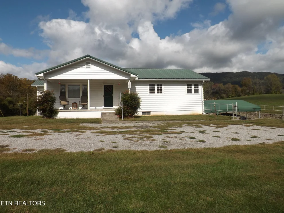 Unit for sale at 829 Bristol Rd, Harrogate, TN 37752