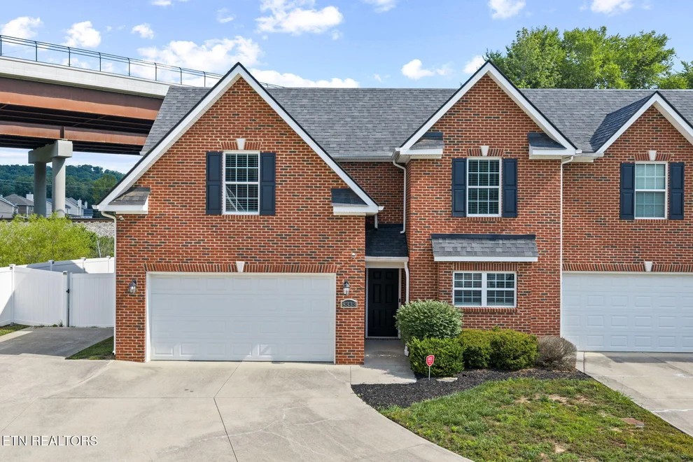 Unit for sale at 8333 Tumbled Stone Way, Knoxville, TN 37931