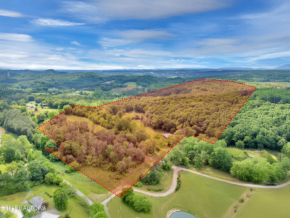 Unit for sale at 1155 Marble Hill Rd, Friendsville, TN 37737