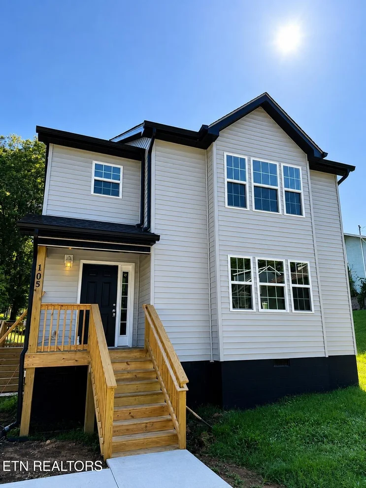 Unit for sale at 105 Pelham Rd, Knoxville, TN 37914