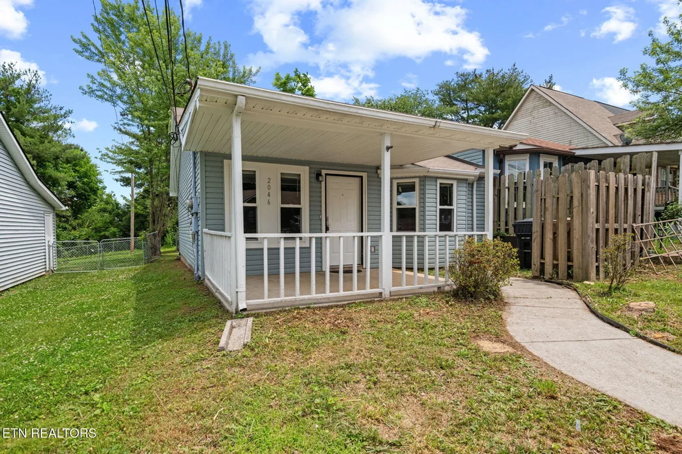 Unit for sale at 2046 Countryhill Lane, Knoxville, TN 37923