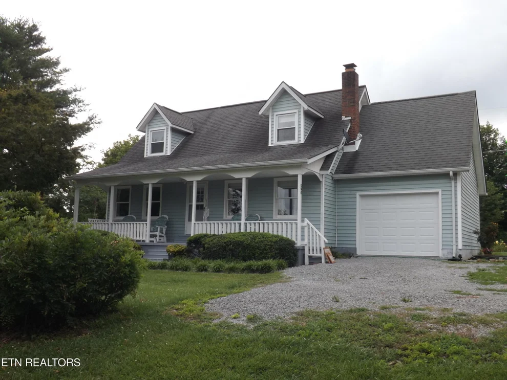 Unit for sale at 590 Cave Springs Rd, Tazewell, TN 37879