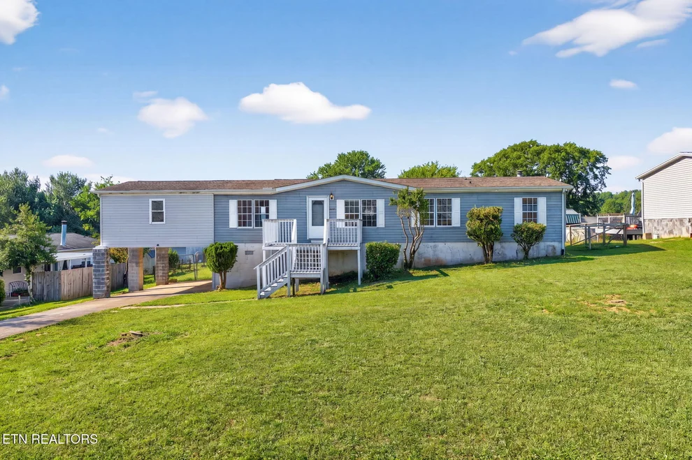 Unit for sale at 1009 Ridge View Rd, Maryville, TN 37801