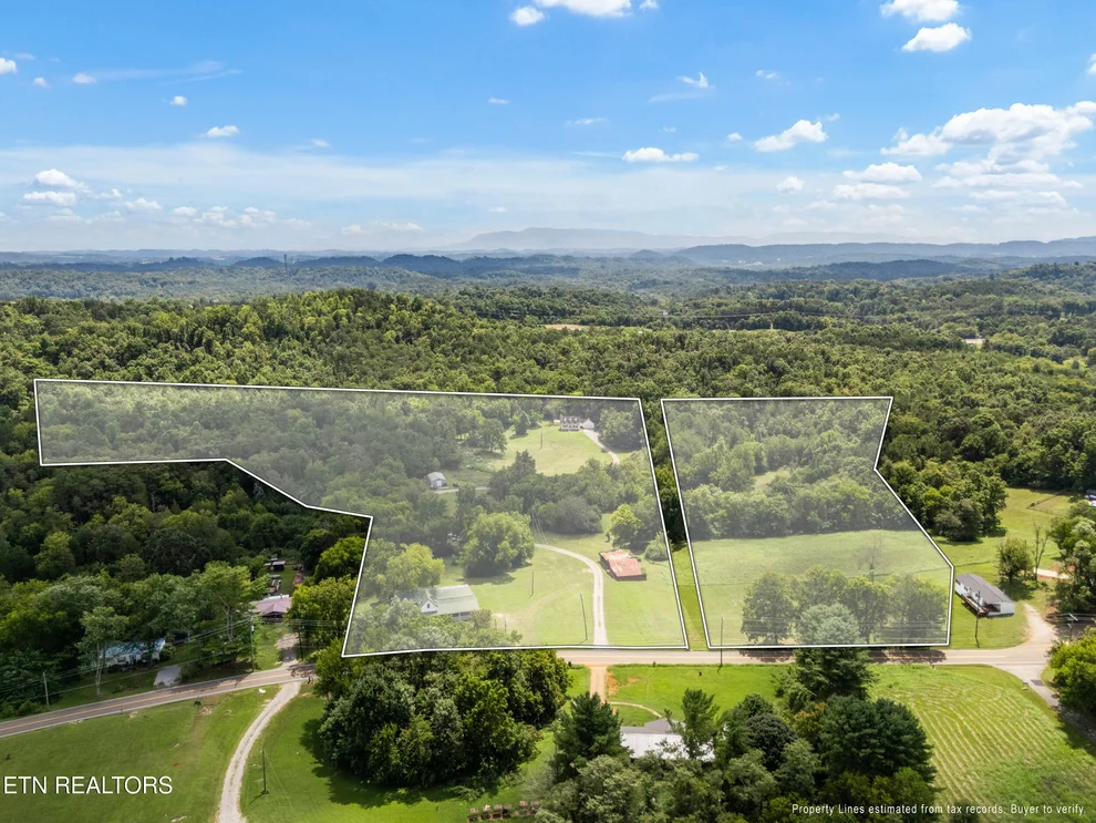 Unit for sale at 9712 Thorngrove Pike, Strawberry Plains, TN 37871