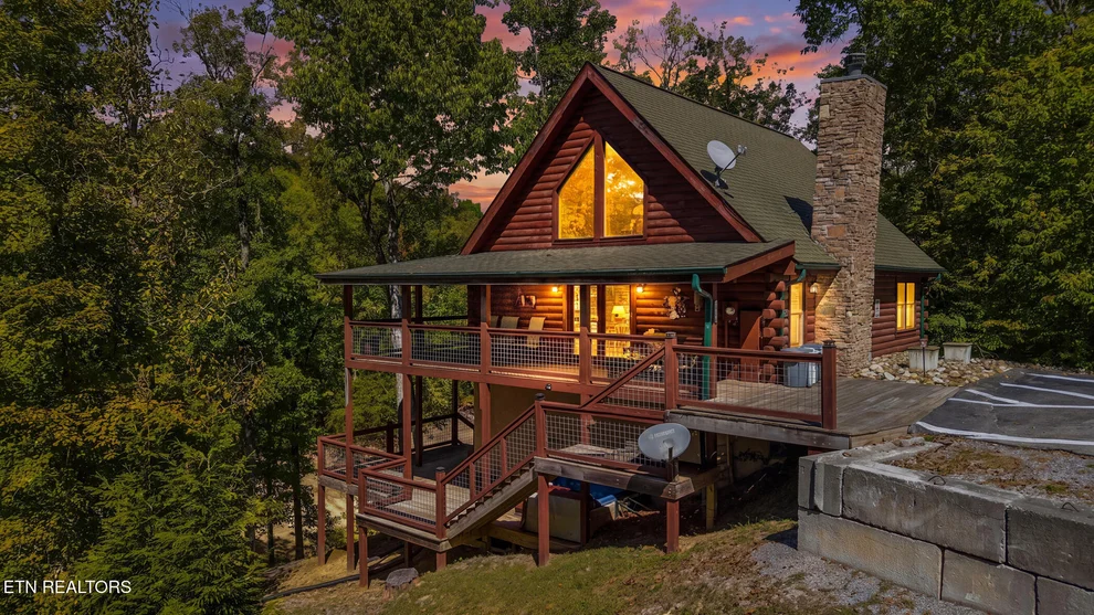 Unit for sale at 118 Daryl Way, Sevierville, TN 37876