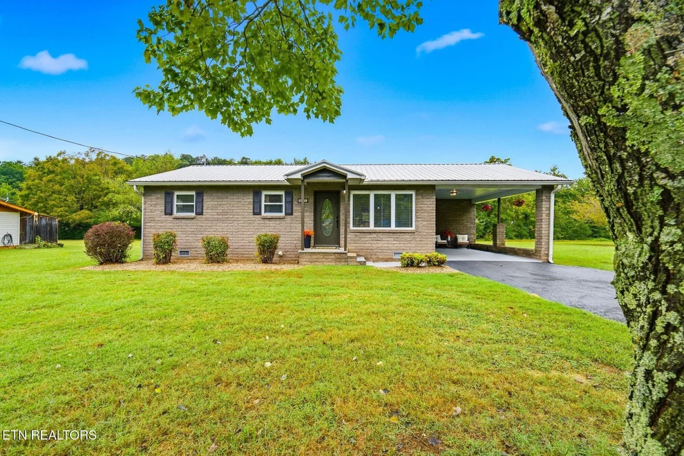Unit for sale at 912 Bud Lane, Pigeon Forge, TN 37863