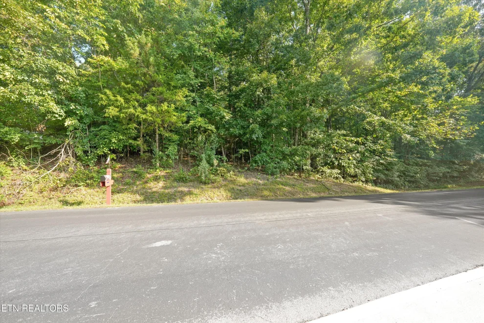 Unit for sale at 103 Oostagala Drive, Loudon, TN 37774