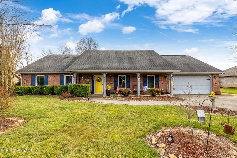 Unit for sale at 2320 Portland Drive, Maryville, TN 37803