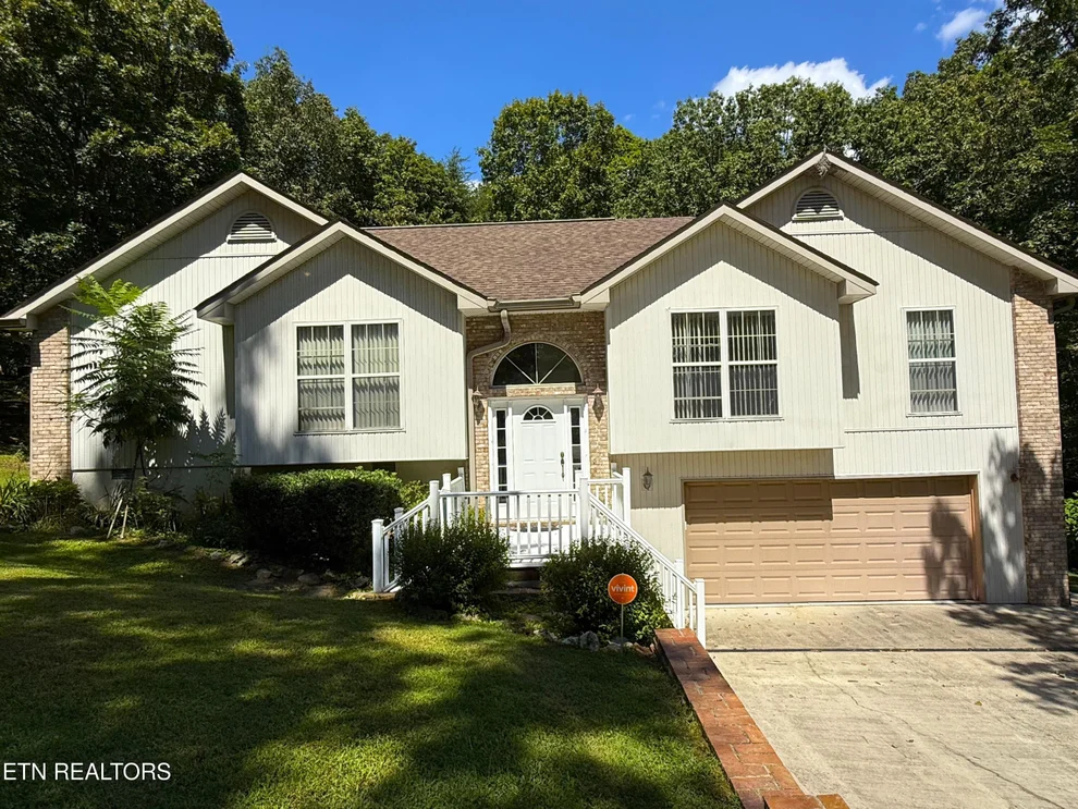 Unit for sale at 148 Fox Run Rd, Crossville, TN 38571