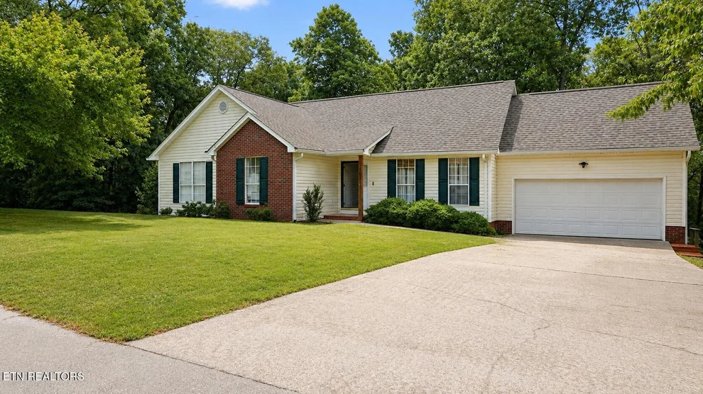 Unit for sale at 101 Golden Maple Tr, Cleveland, TN 37312