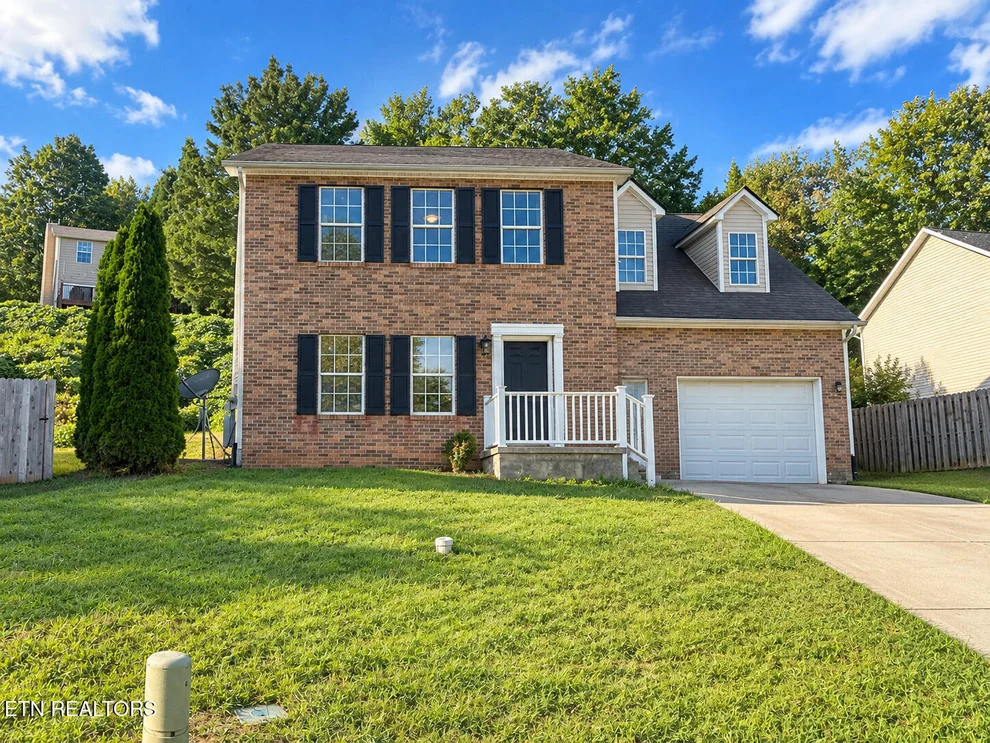 Unit for sale at 8917 Natures Pond Way, Knoxville, TN 37923