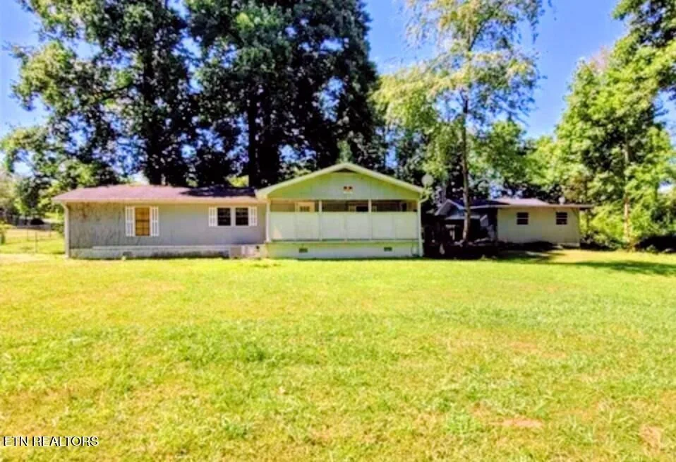 Unit for sale at 4563 Cherokee Drive, Strawberry Plains, TN 37871