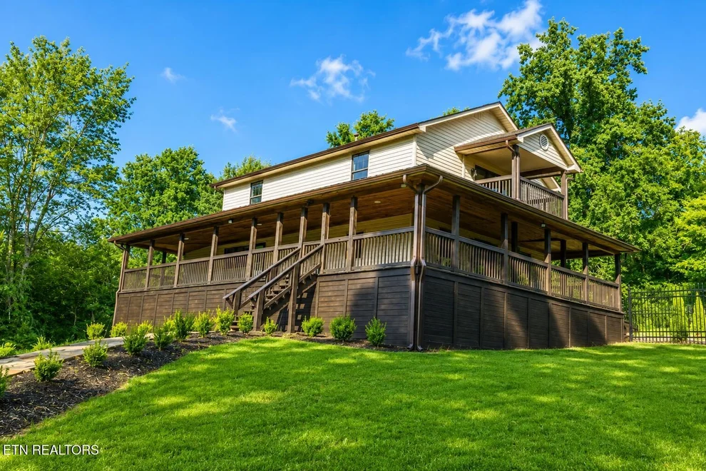 Unit for sale at 5506 Old Walland Hwy, Walland, TN 37886