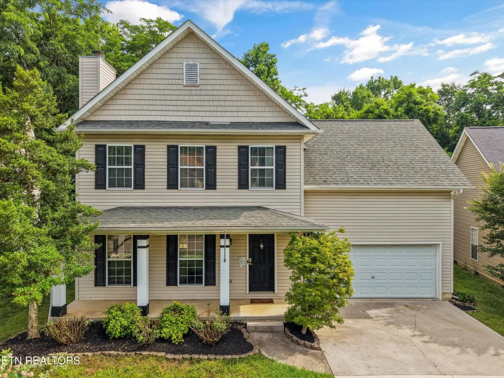 Unit for sale at 8125 Spring Haven Lane, Knoxville, TN 37919