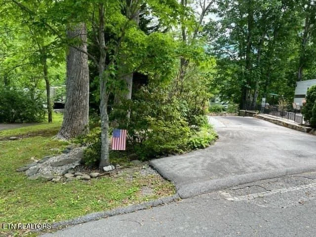 Unit for sale at 4229 E Parkway Pkwy, Gatlinburg, TN 37738