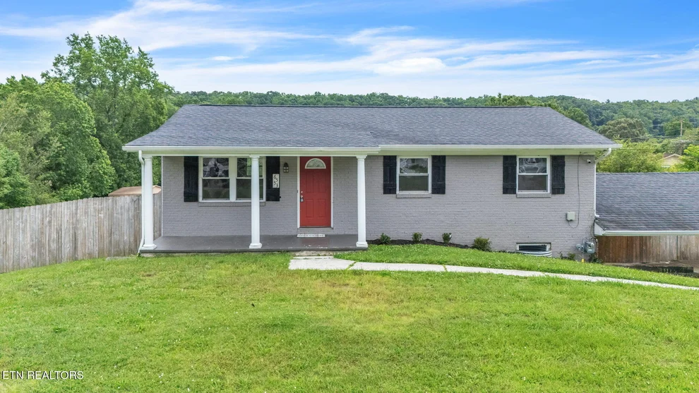 Unit for sale at 6553 E Garwood Circle, Knoxville, TN 37918