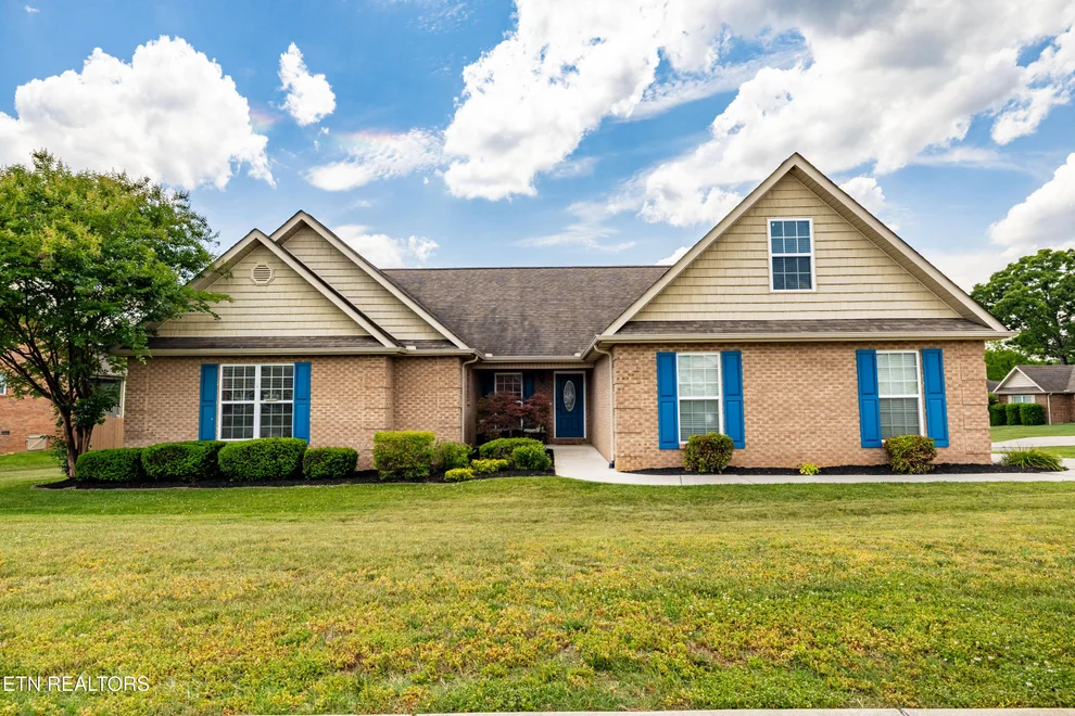 Unit for sale at 2632 Brantley Park Blvd, Maryville, TN 37804