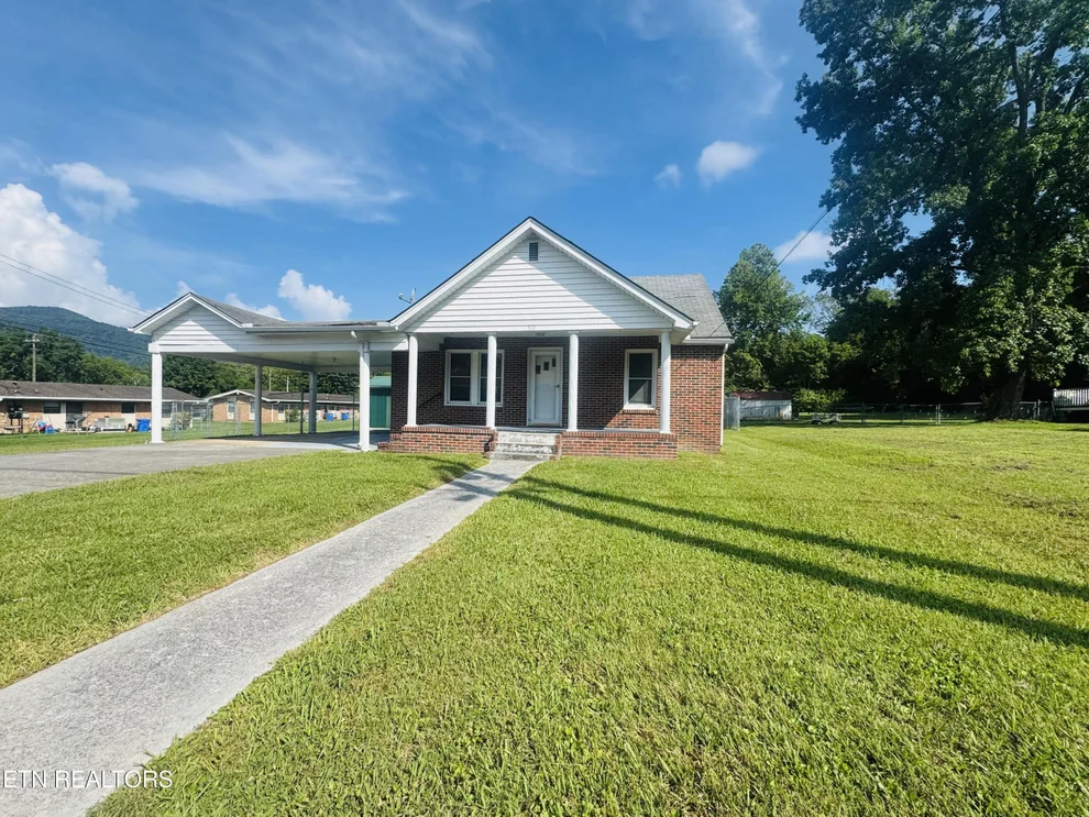 Unit for sale at 510 Fairground St, Rocky Top, TN 37769