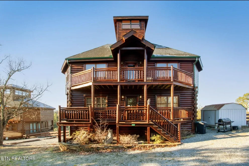 Unit for sale at 2087 Kerr Rd, Sevierville, TN 37876