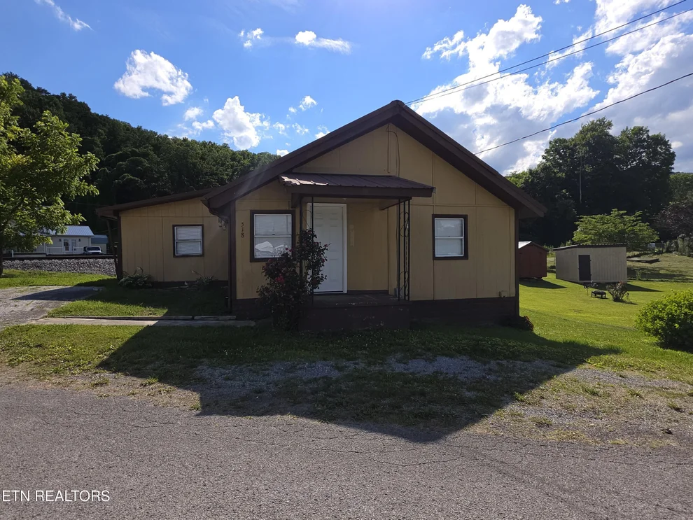 Unit for sale at 518 S 43rd St, Middlesboro, KY 40965